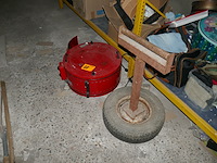 Ronde tafeloven - rolstaander