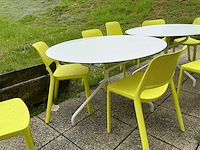 Ronde tuintafel (3x) + stoel (15x) - afbeelding 3 van  8