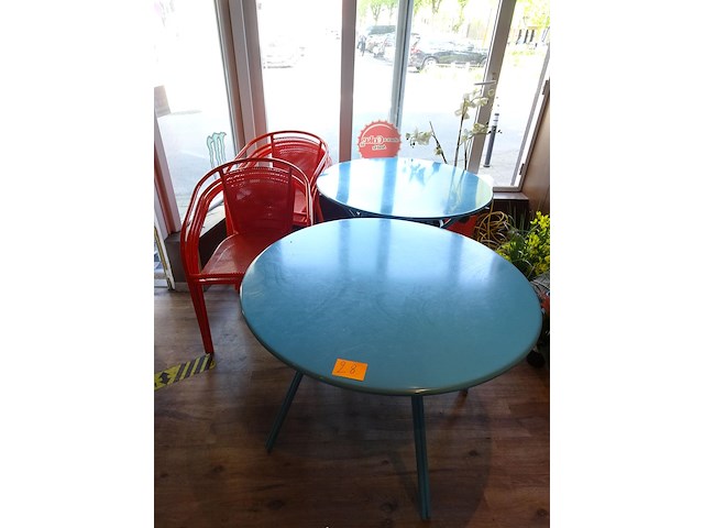 Ronde tuintafels+ stoelen - afbeelding 1 van  2
