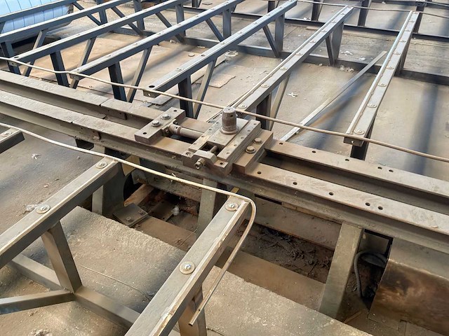 Rondsnijmachines voor plaatstaal - afbeelding 3 van  7