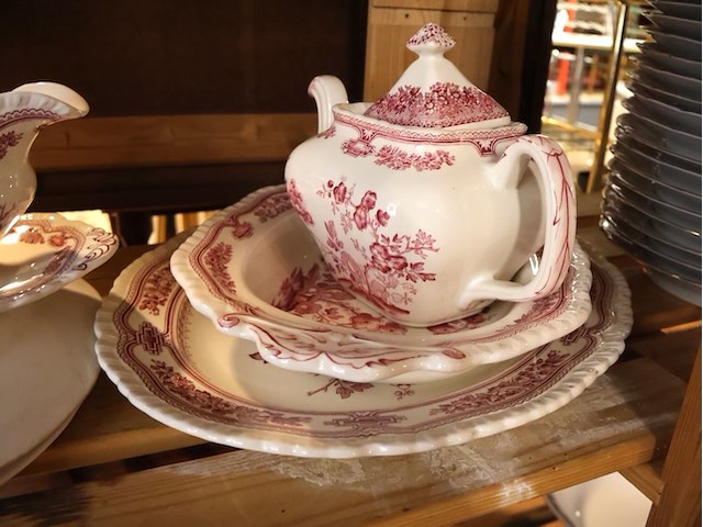 Rood wit servies - afbeelding 4 van  5