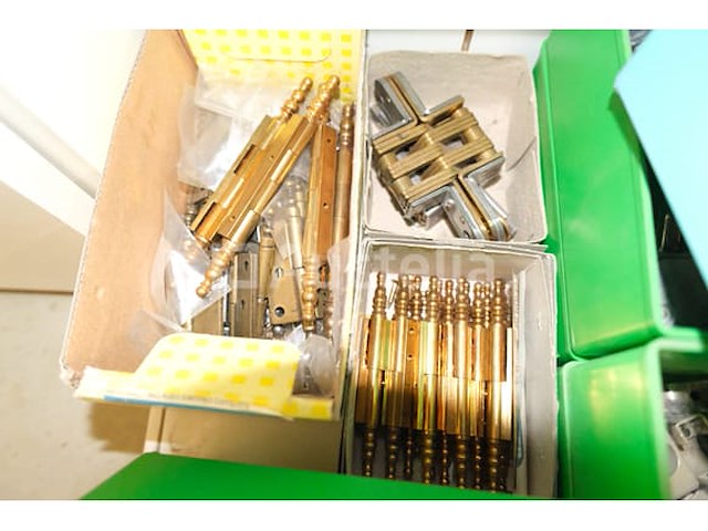 Rook en hardware-artikelen - afbeelding 32 van  39