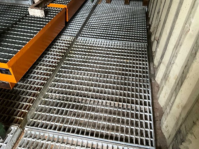 Roostervloerdelen (8x) - afbeelding 1 van  3