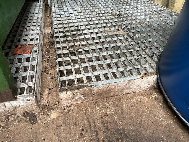 Roostervloerdelen (8x) - afbeelding 3 van  3