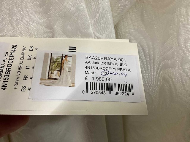 Rosa clara adriana alier bruidsjurken (34x) - afbeelding 27 van  58