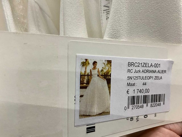 Rosa clara adriana alier bruidsjurken (34x) - afbeelding 31 van  58