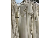 Rosa clara aire bruidsjurken (21x) - afbeelding 32 van  34