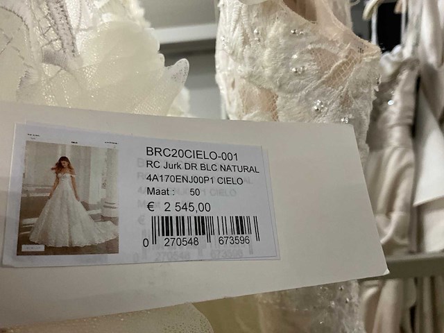 Rosa clara bruidsjurken (11x) - afbeelding 7 van  26