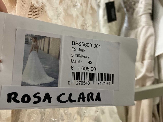 Rosa clara bruidsjurken (11x) - afbeelding 8 van  26