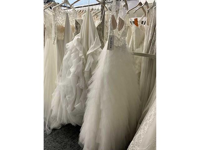 Rosa clara marfil bruidsjurken (2x) - afbeelding 3 van  11