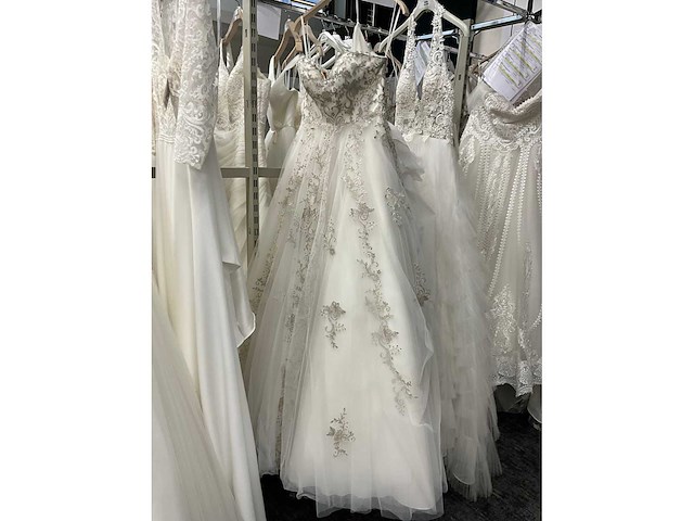 Rosa clara marfil bruidsjurken (2x) - afbeelding 4 van  11