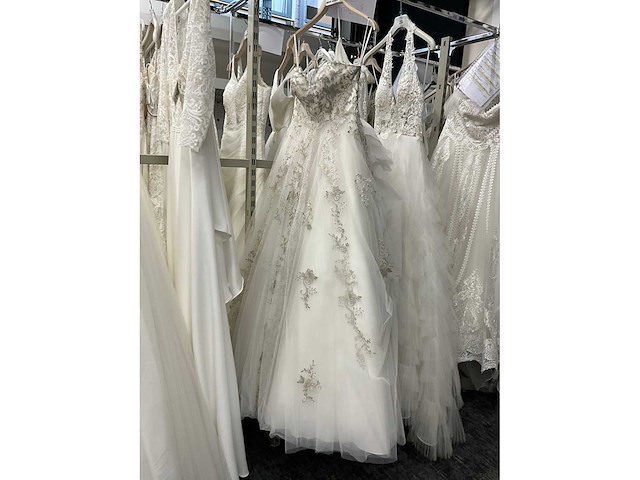 Rosa clara marfil bruidsjurken (2x) - afbeelding 5 van  11