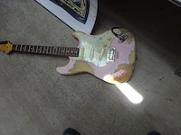 Rose gitaar - afbeelding 1 van  3