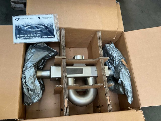 Rota yokogawa rccs38-mzzzzsl/ks1/bg/p6/z massflowmeter - afbeelding 1 van  9