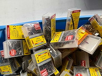 Rotadrill assorti schroeven o.a. rvs en messing (100x) - afbeelding 4 van  7