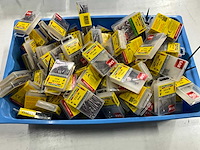 Rotadrill diverse schroeven rvs, verzinkt en messing (100x) - afbeelding 1 van  6