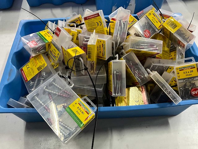 Rotadrill diverse schroeven rvs, verzinkt en messing (100x) - afbeelding 1 van  6