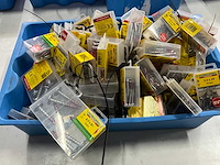 Rotadrill diverse schroeven rvs, verzinkt en messing (100x) - afbeelding 1 van  6