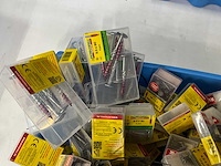 Rotadrill diverse schroeven rvs, verzinkt en messing (100x) - afbeelding 2 van  7