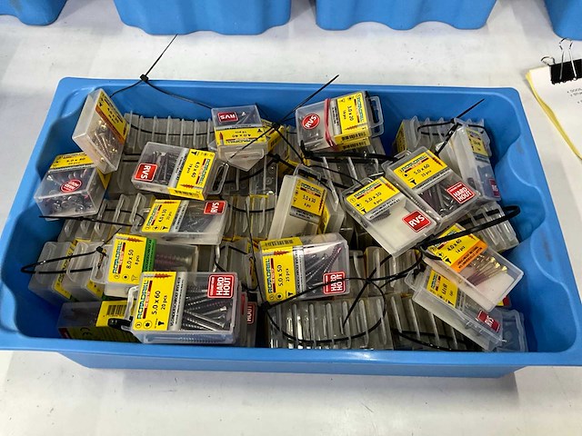 Rotadrill diverse schroeven rvs, verzinkt en messing (100x) - afbeelding 1 van  6