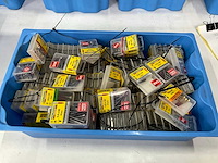 Rotadrill diverse schroeven rvs, verzinkt en messing (100x) - afbeelding 1 van  6