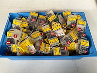 Rotadrill diverse schroeven rvs, verzinkt en messing in blister (100x) - afbeelding 1 van  7