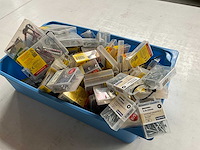 Rotadrill & gamma diverse schroeven rvs, verzinkt en messing in blister (100x) - afbeelding 7 van  7