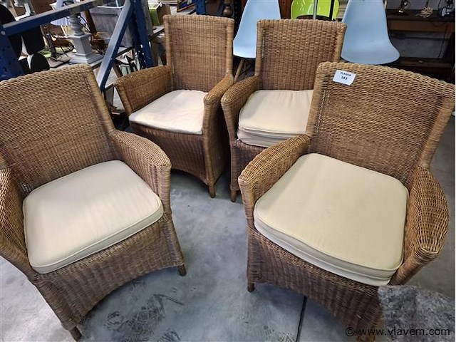 Rotan stoel - afbeelding 1 van  1