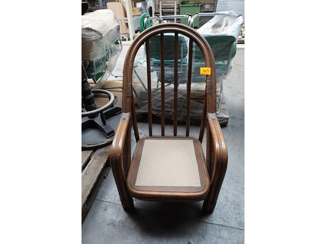 Rotan stoel - afbeelding 1 van  3