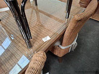 Rotan tafel - afbeelding 4 van  4