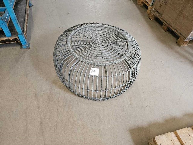 Rotan terrastafel 85cm - afbeelding 1 van  2