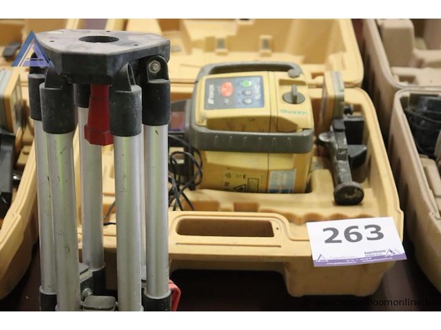 Rotatielaser - topcon - rl-h4c statief toebehoren - koffer - afbeelding 1 van  3
