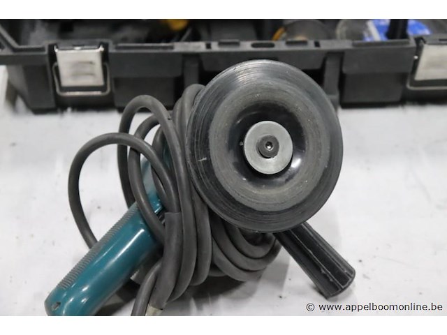 Rotatieschuurmachine makita gv5000, werking niet gekend - afbeelding 2 van  3