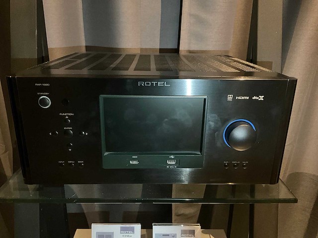 Rotel rap-1580 surround versterker - afbeelding 1 van  5