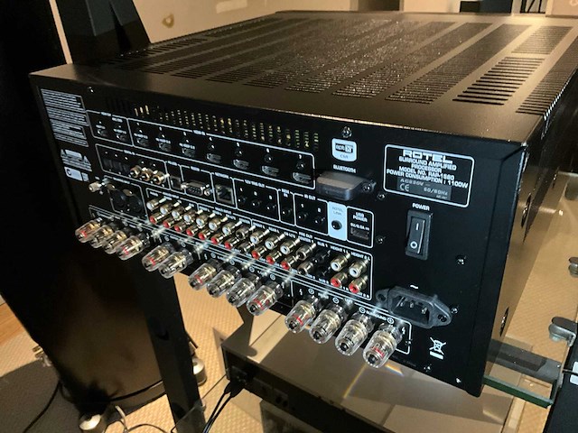 Rotel rap-1580 surround versterker - afbeelding 3 van  5