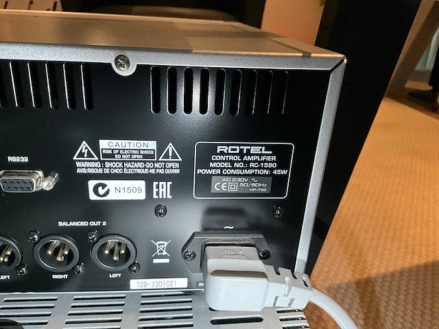 Rotel voor en eindversterker - afbeelding 2 van  6