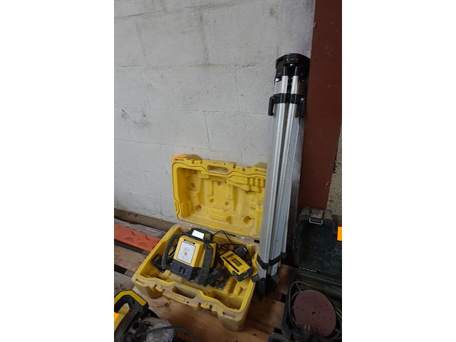 Roterende laser leica - afbeelding 6 van  6