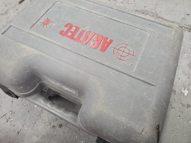 Roterende laserwaterpas agatec gat220 - afbeelding 10 van  10