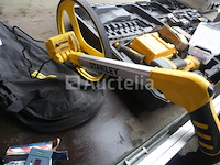 Roterende laserwaterpasset + diverse bosch-accessoires - afbeelding 6 van  6