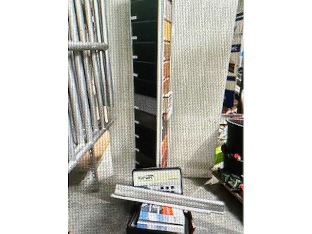 Roterende standaard toonzaal keralit - electronics - afbeelding 1 van  1