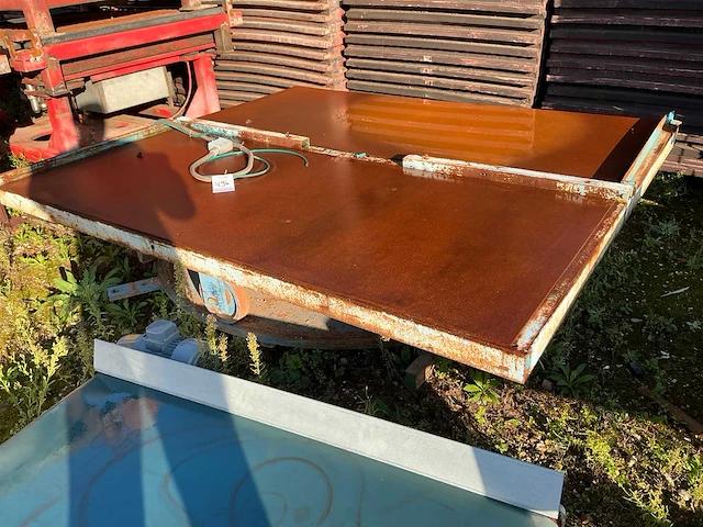 Roterende tafel - afbeelding 1 van  6