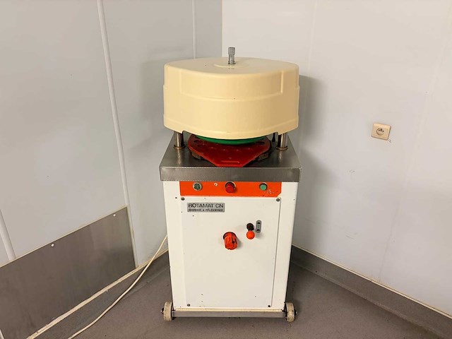 Rotmat cn werner & pfleiderer pistolets machine overige bakkerijmachines - afbeelding 1 van  4