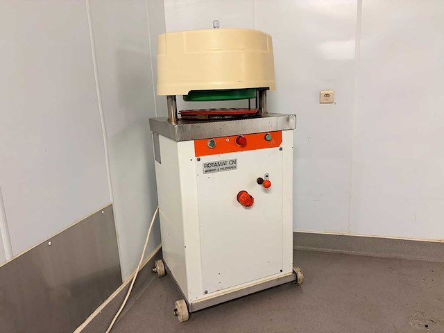Rotmat cn werner & pfleiderer pistolets machine overige bakkerijmachines - afbeelding 2 van  4