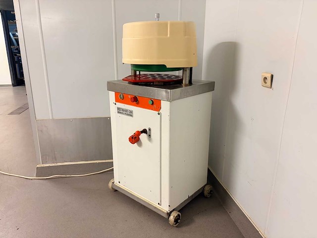 Rotmat cn werner & pfleiderer pistolets machine overige bakkerijmachines - afbeelding 3 van  4
