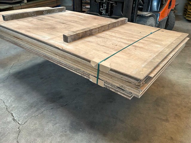 Rotsblok en multi n°72 - afbeelding 1 van  2