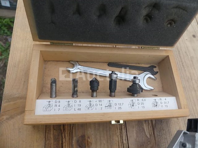 Router elu mof96e - afbeelding 4 van  8