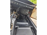 Rover 3500 v8 restauratieproject vintage auto - afbeelding 4 van  25