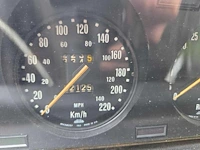 Rover 3500 v8 restauratieproject vintage auto - afbeelding 23 van  25