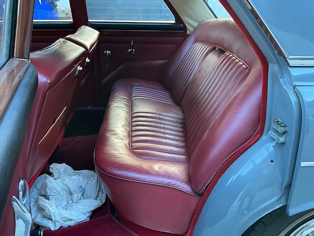 Rover p 5 oldtimer - afbeelding 20 van  52