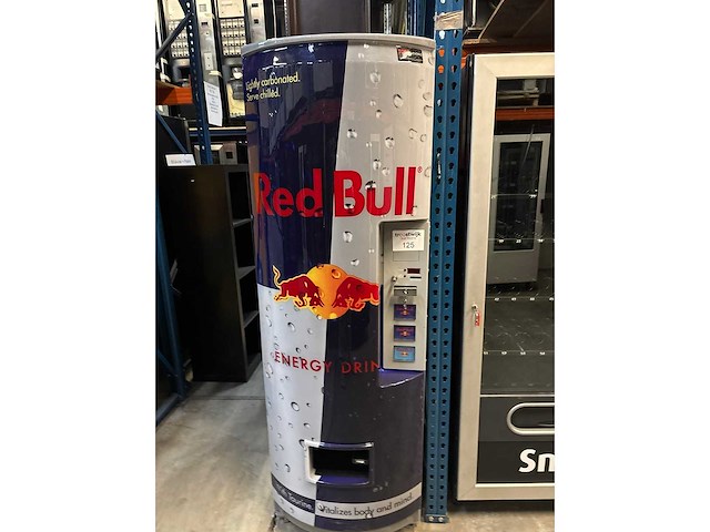 Royal - vendor - redbull - verkoopautomaat - afbeelding 4 van  10